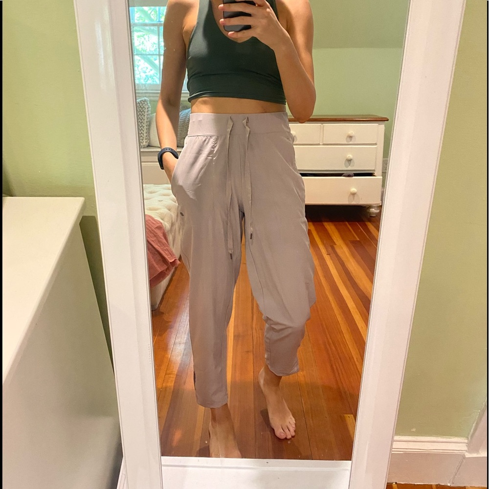 Apana trousers